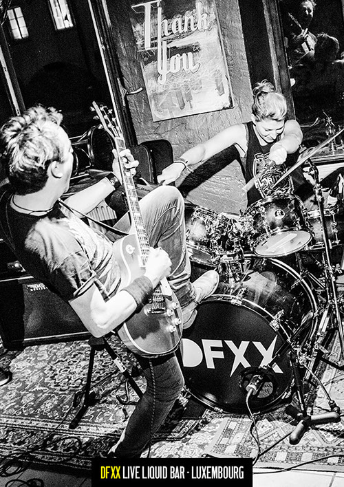 DFXX Live in Liquid Bar